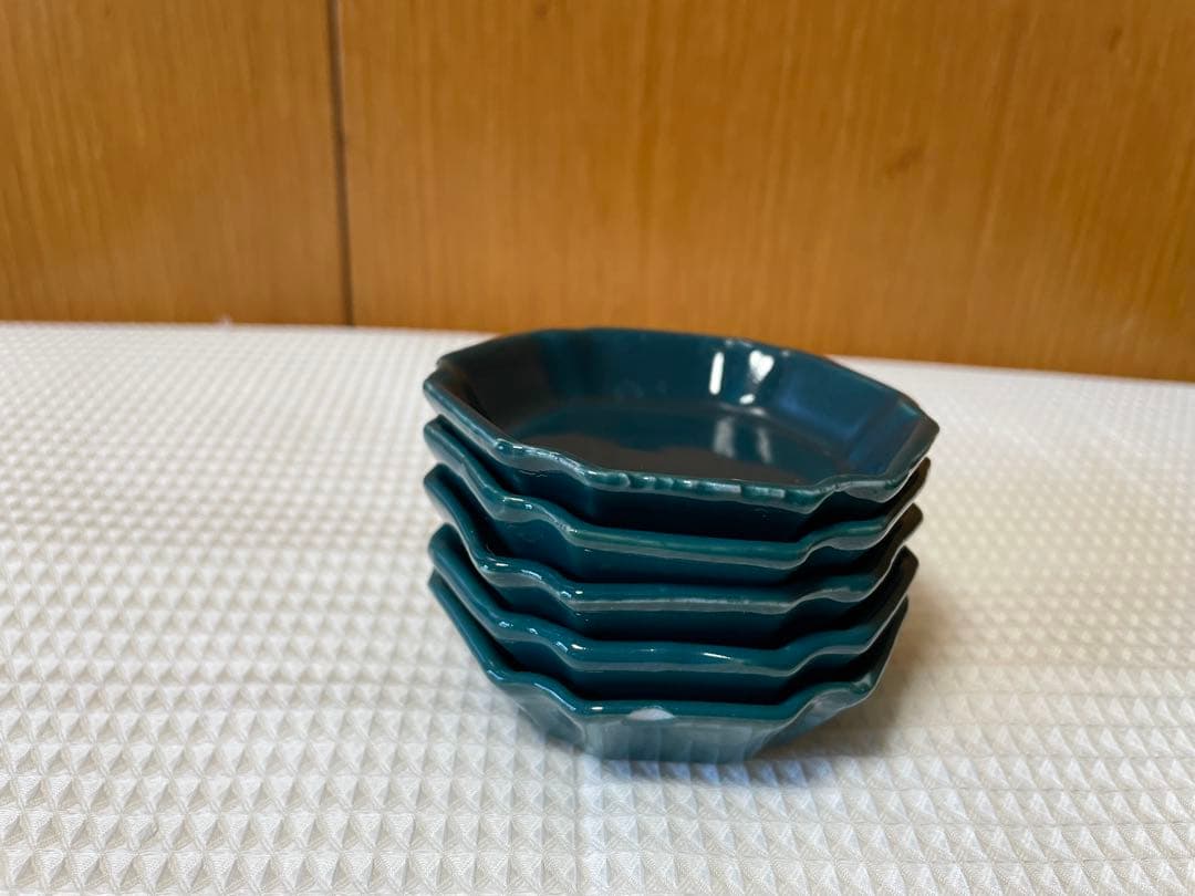 淡路珉平焼き　 明治か昭和の変形六角小皿