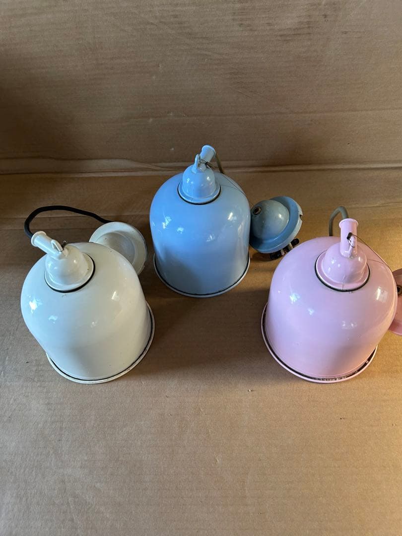 昭和レトロ　ホーローのような天井ペンダントライト　3点セット　中古品