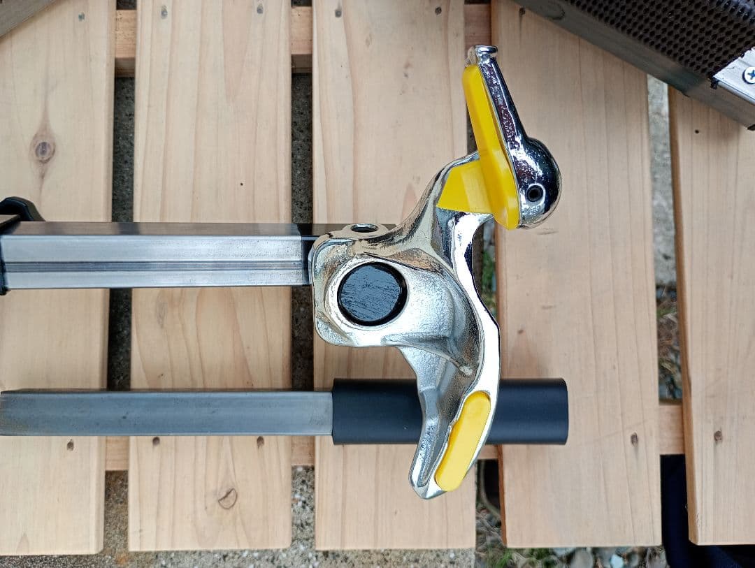 バイク専用タイヤチェンジャー１５インチ〜２１インチ。