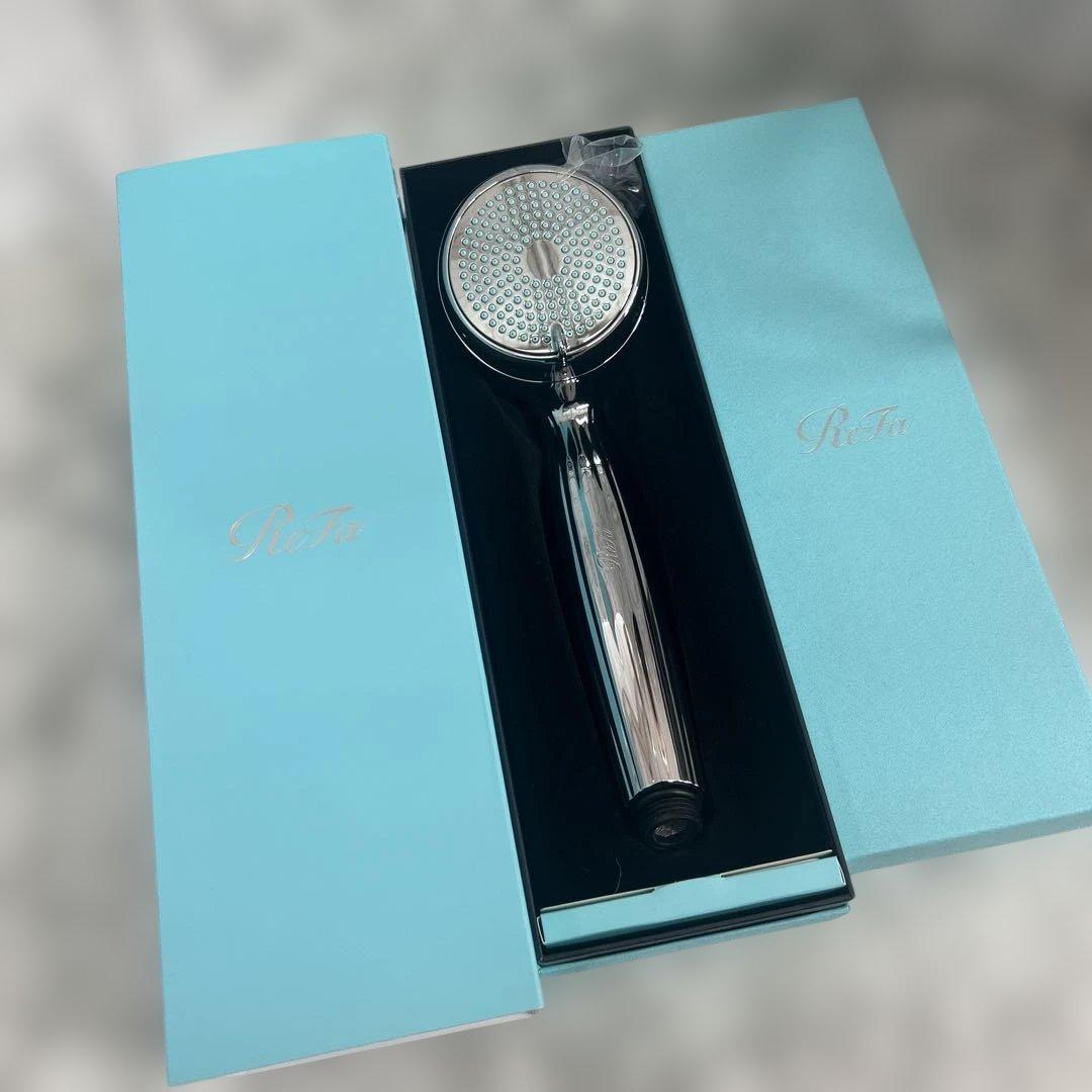 未使用　リファ　Refa シルバー メタリック シャワーヘッド