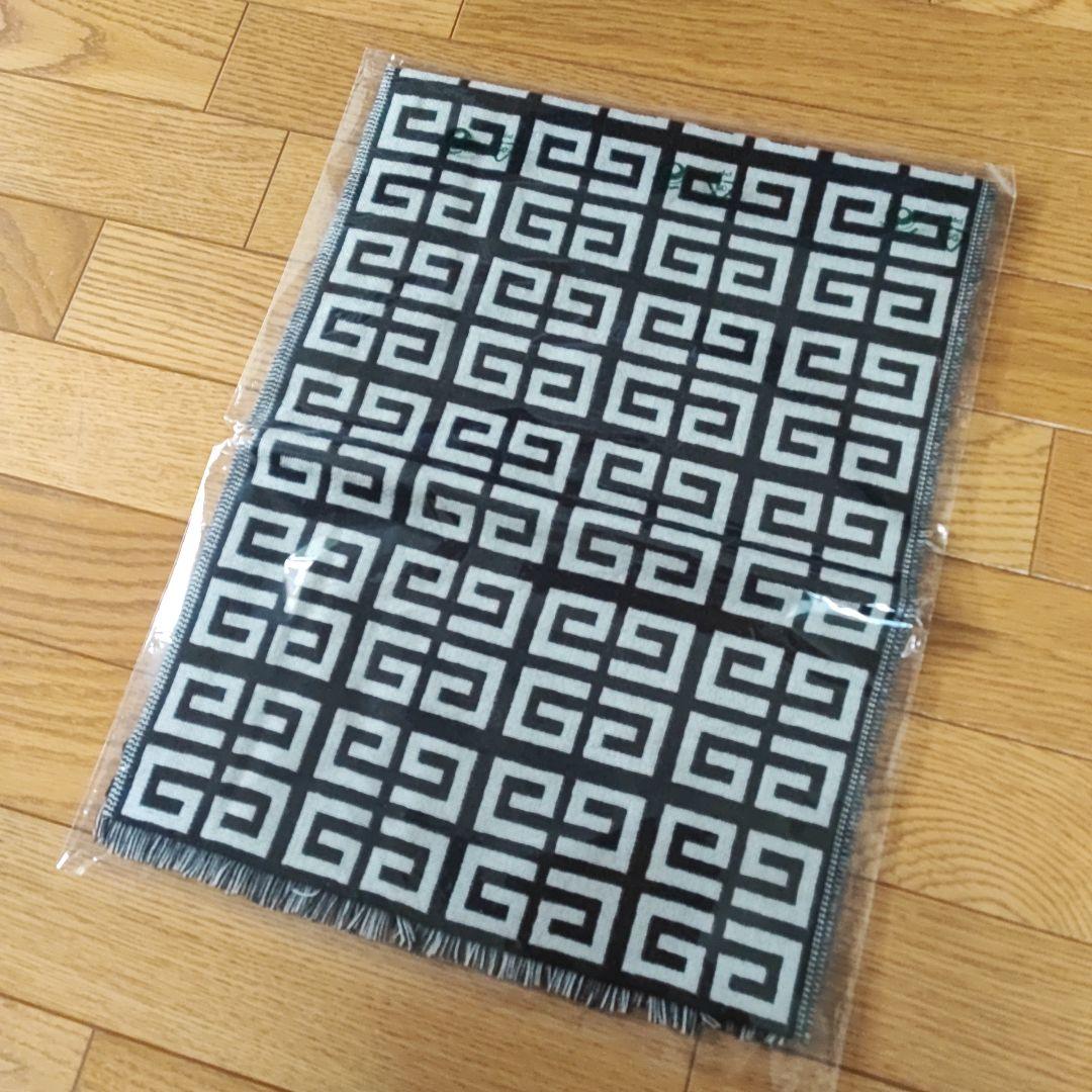 kuai　GIVENCHY 幾何学模様 マフラー 100%ウール　ブラック