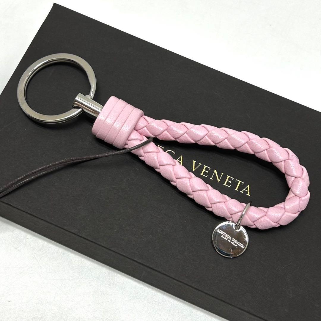ボッテガ ヴェネタ イントレチャート キーリング キーホルダー ピンク タグ付