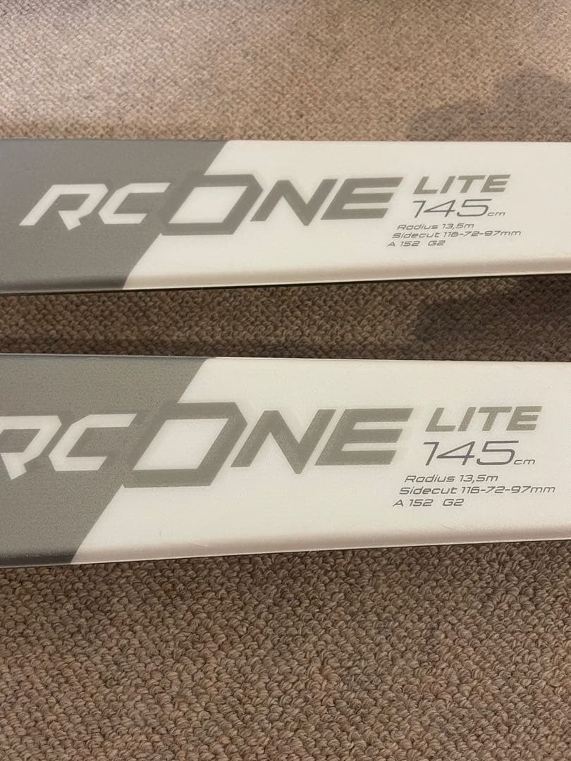 FISCHER フィッシャー RC ONE LITE 72 スキー板　レディース