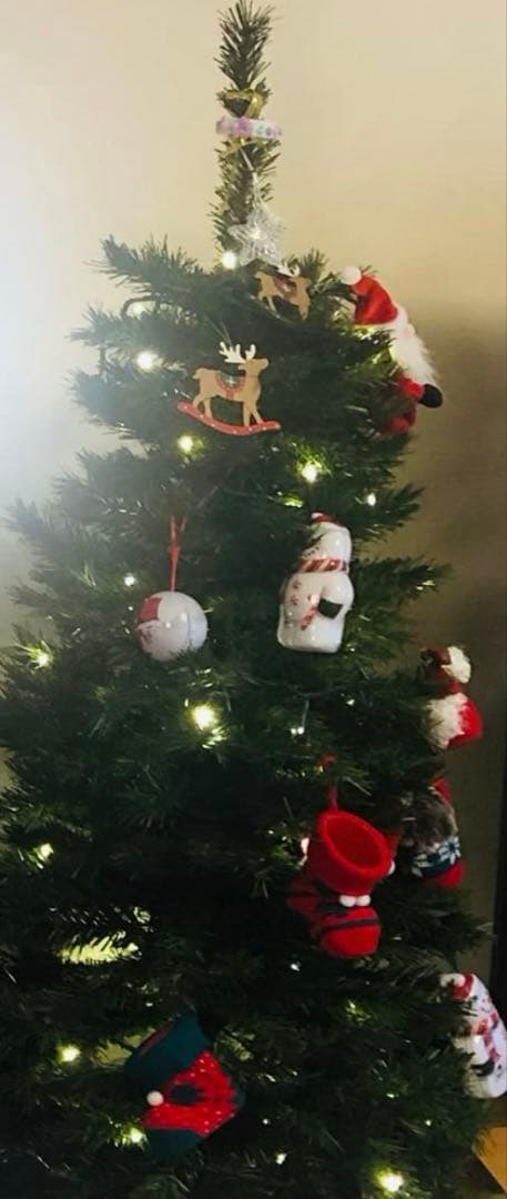 クリスマスツリー　東急ハンズ　150cm LEDライト　オーナメント付き