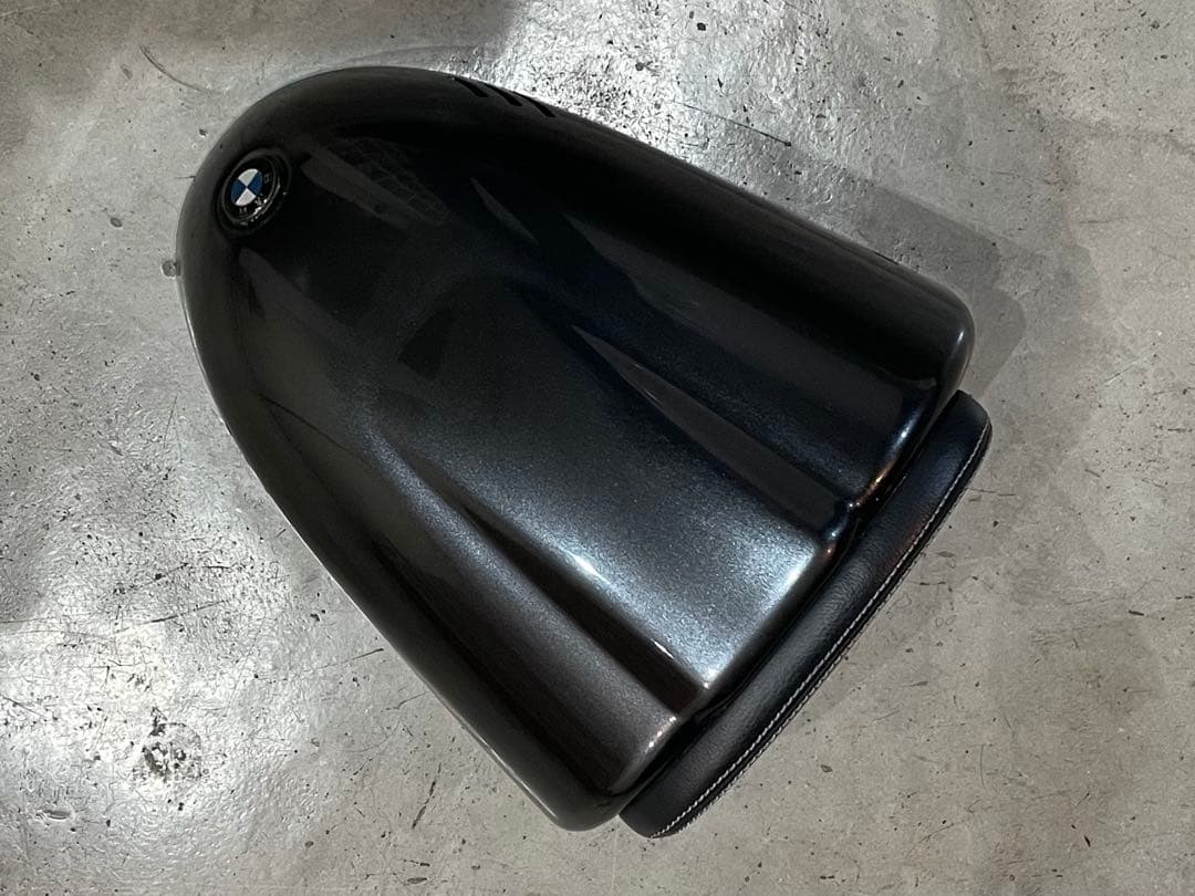 【専用出品】DKデザイン RnineT 14用シングルシートカバー＋オマケ