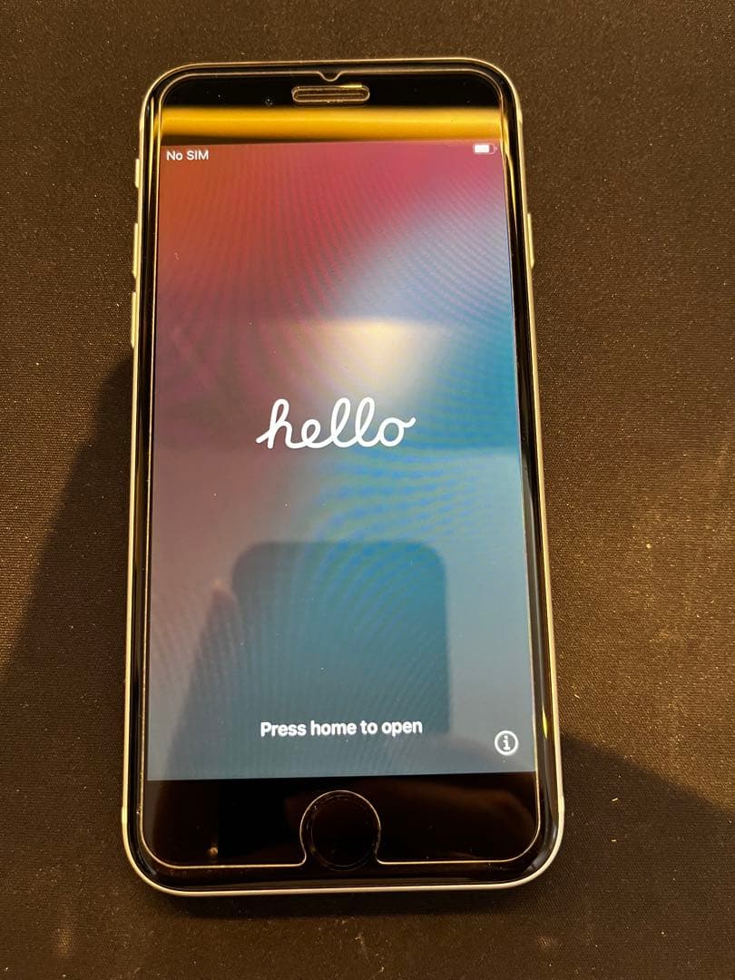 iPhone SE 第2世代 64GB