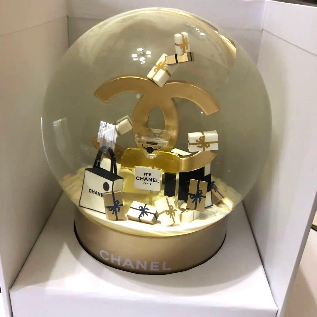 シャネル　ノベルティ　スノードーム　2023ホリデー限定