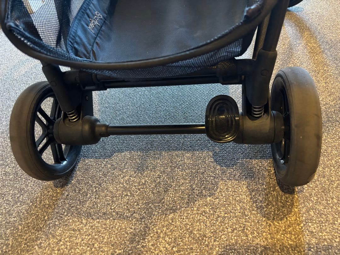 cybexベビーカー2021年リニューアルモデル　カップホルダー、レインカバー付