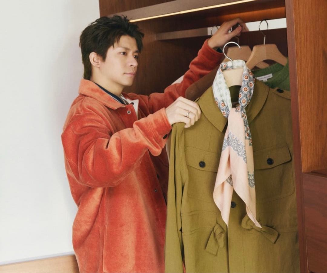 【新品未使用】　バナナリパブリック　ラージ コットン スクエア スカーフ　岸優太