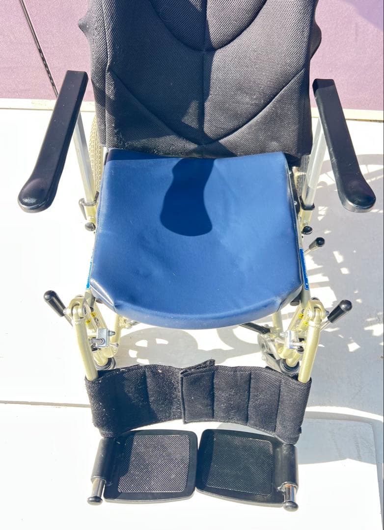 フィットティルトリクライニング車椅子 KPF16-40-N カワムラ