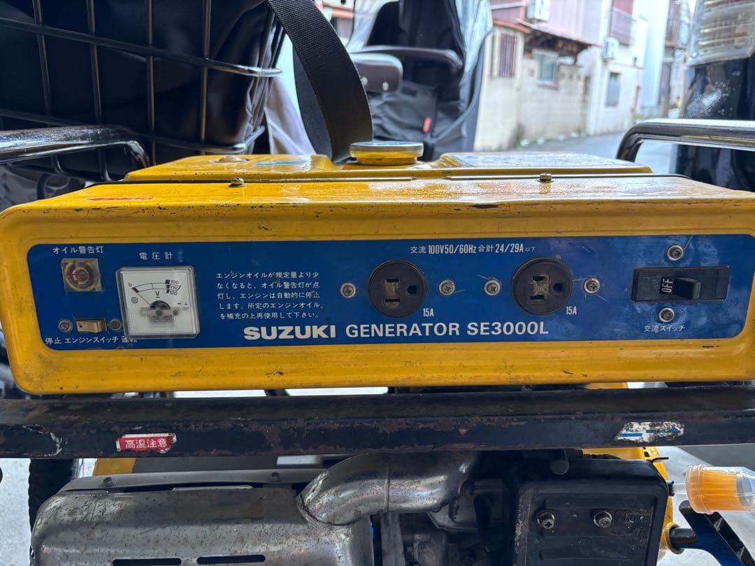 SUZUKI 発電機 SE3000L