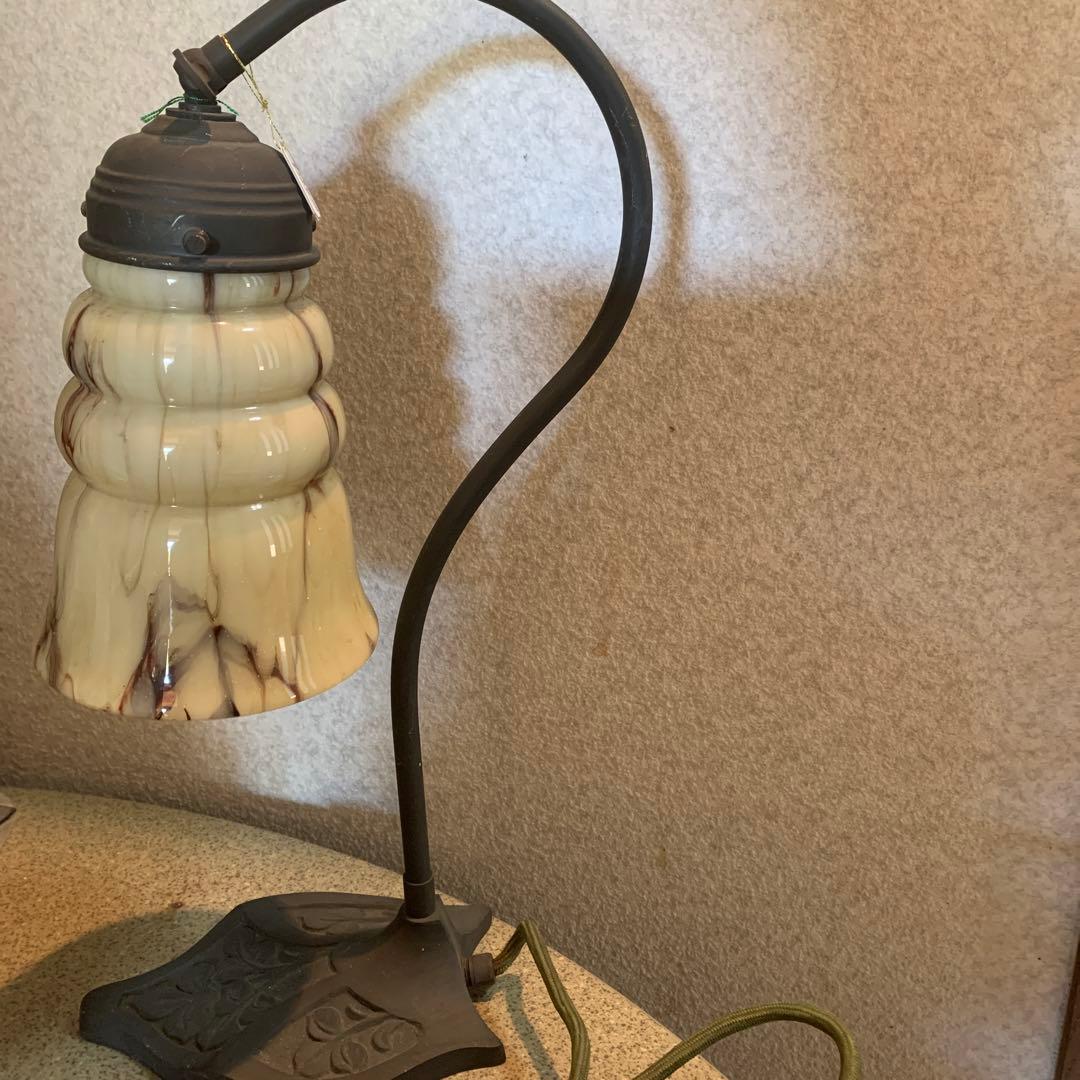 アンティーク　卓上ライト　電球無し