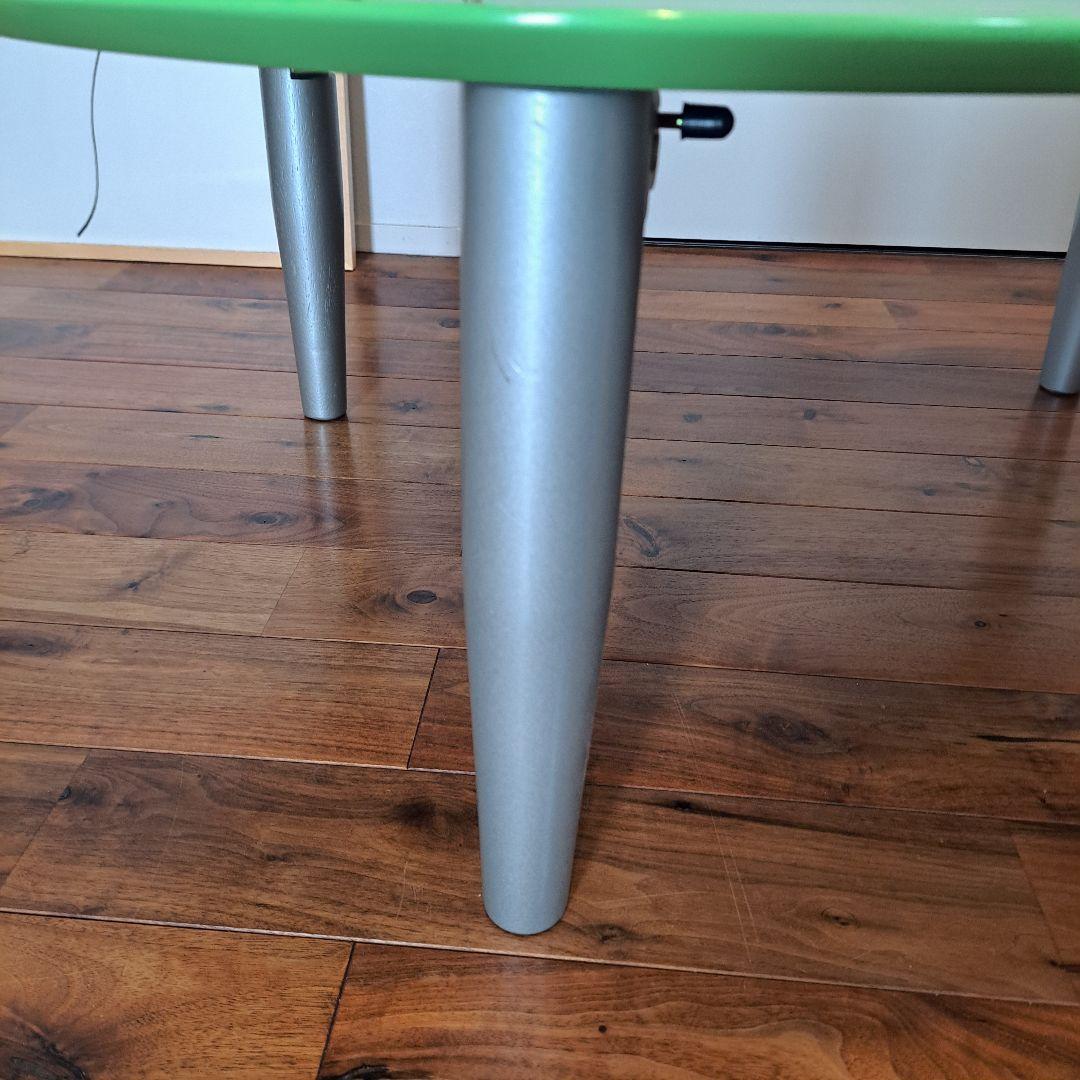 90s ポストモダン　フォールディングテーブル　レトロポップ　スペースエイジ