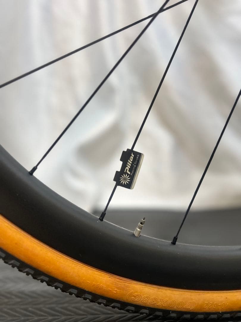 NESTO GAVEL KING グラベル カスタム多数105 カーボンホイール