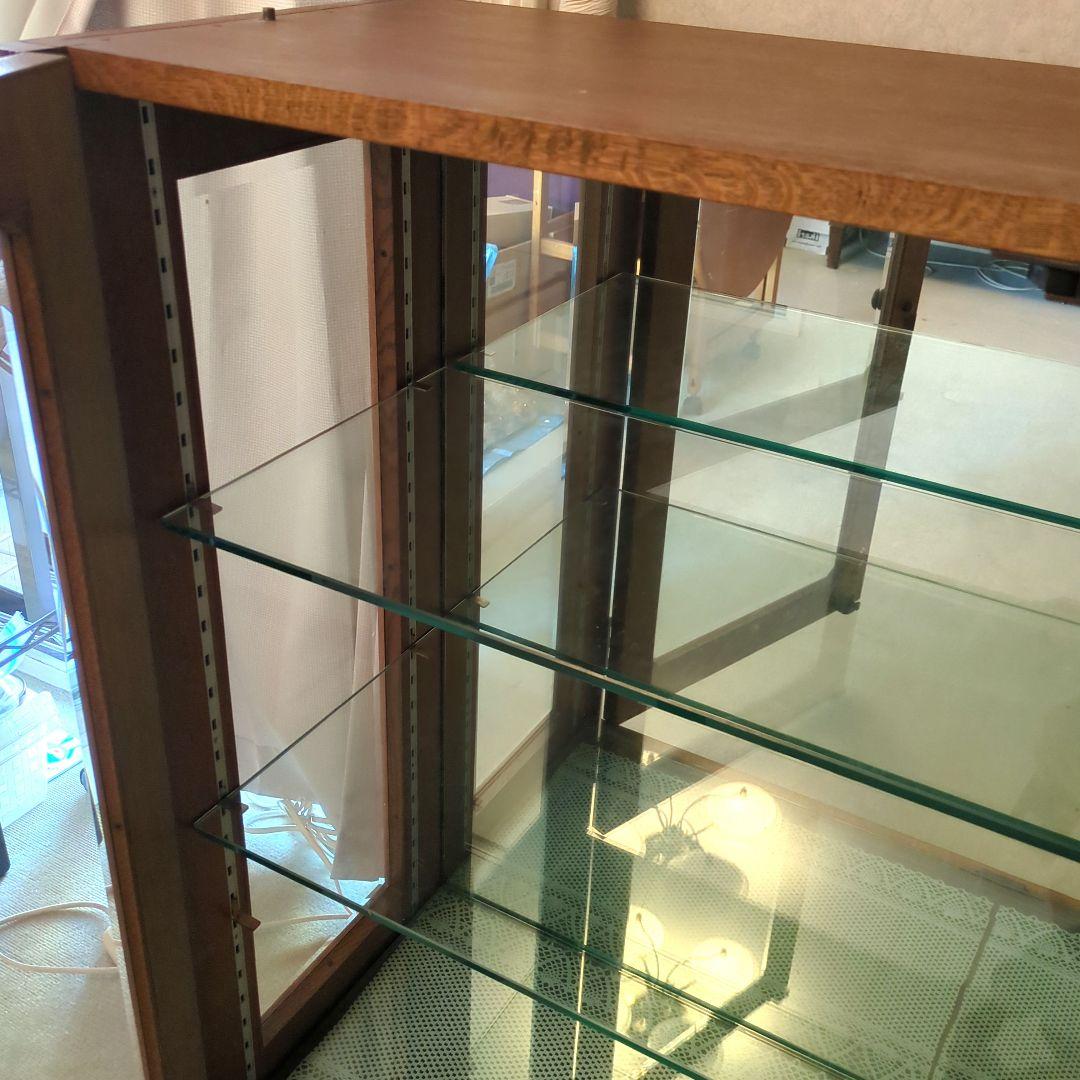 飾り棚 ガラス　ショーケース　ガラスケース　木製キャビネット　キャビネット　飾棚