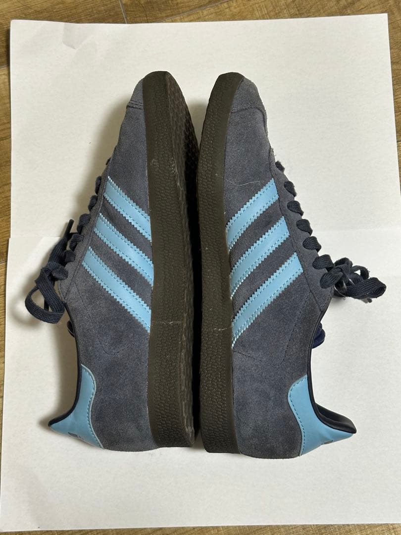 adidas gazelle 水色/ブルー