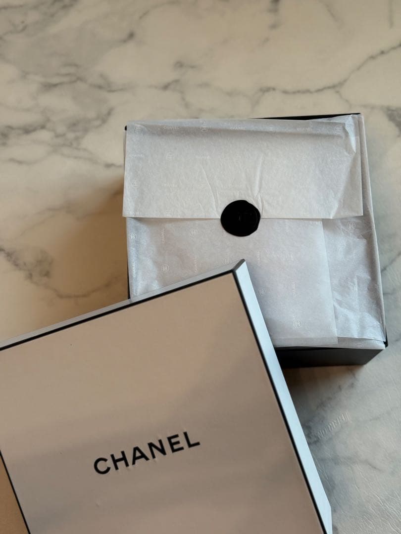 【特別限定品】新品CHANEL バスタブレット