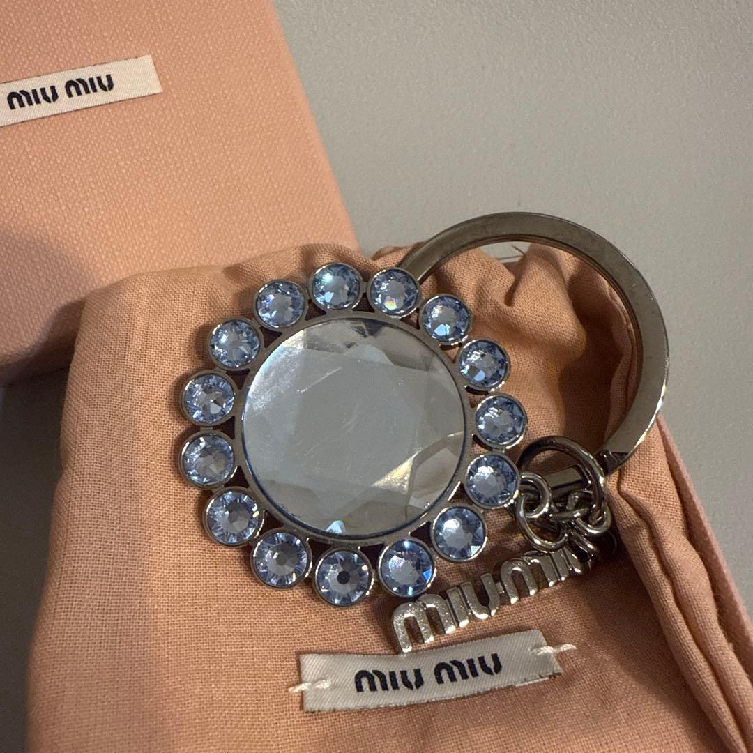 miumiu キーホルダー リング クリスタル ブルー 青