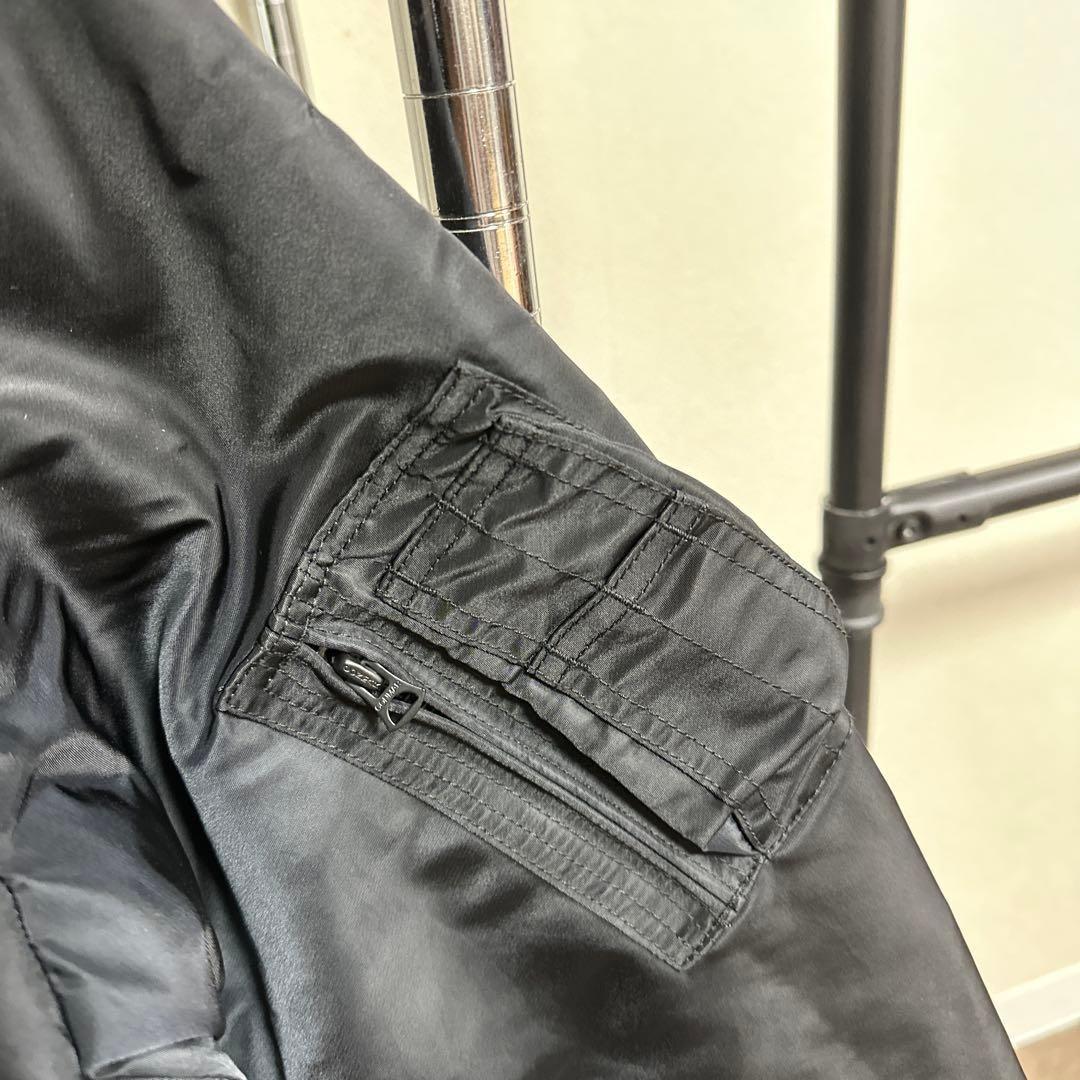 Mサイズ　CWU45/P 初年度モデル復刻黒高光沢ナイロンIDEALジッパー