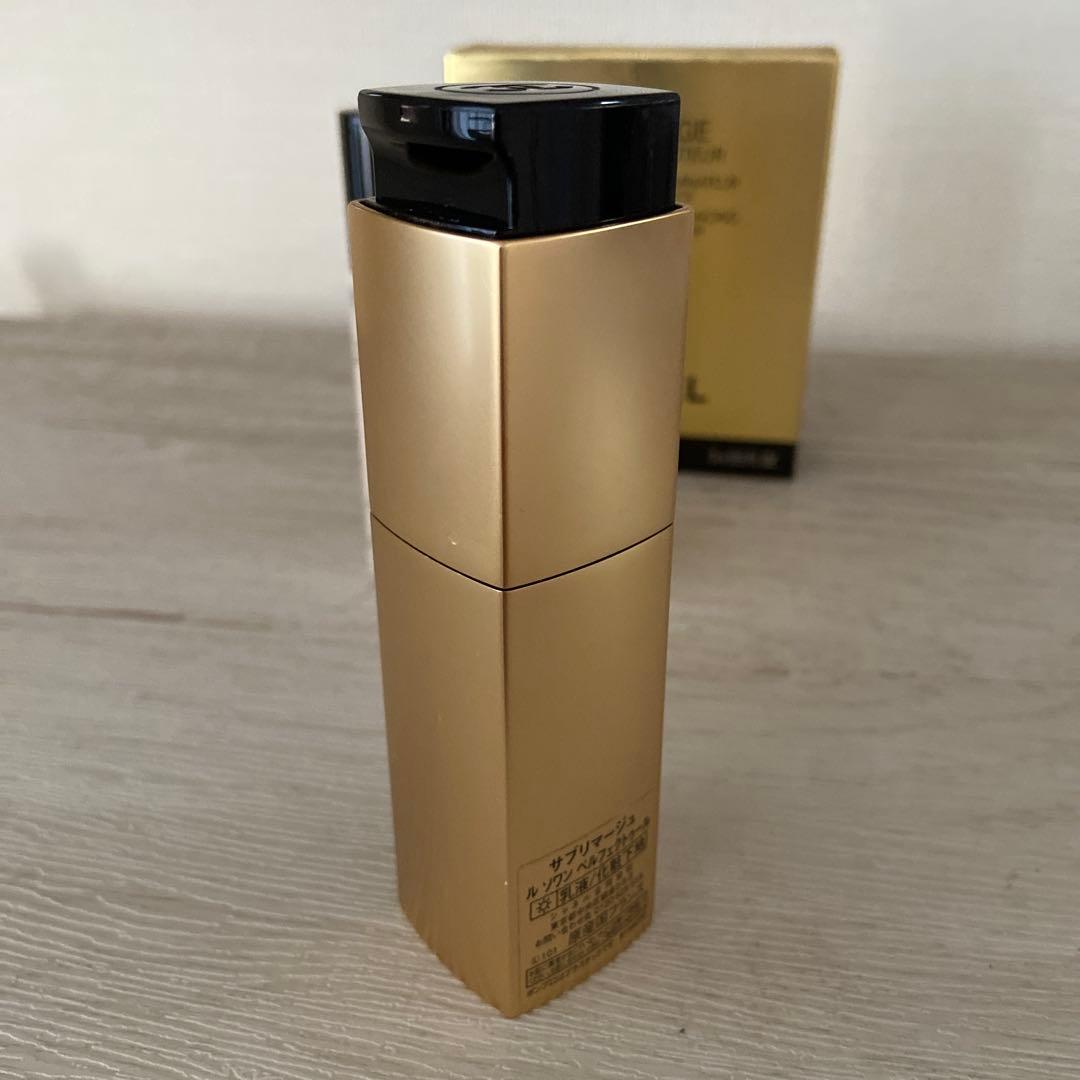 CHANELサブリマージュル　乳液 /化粧下地