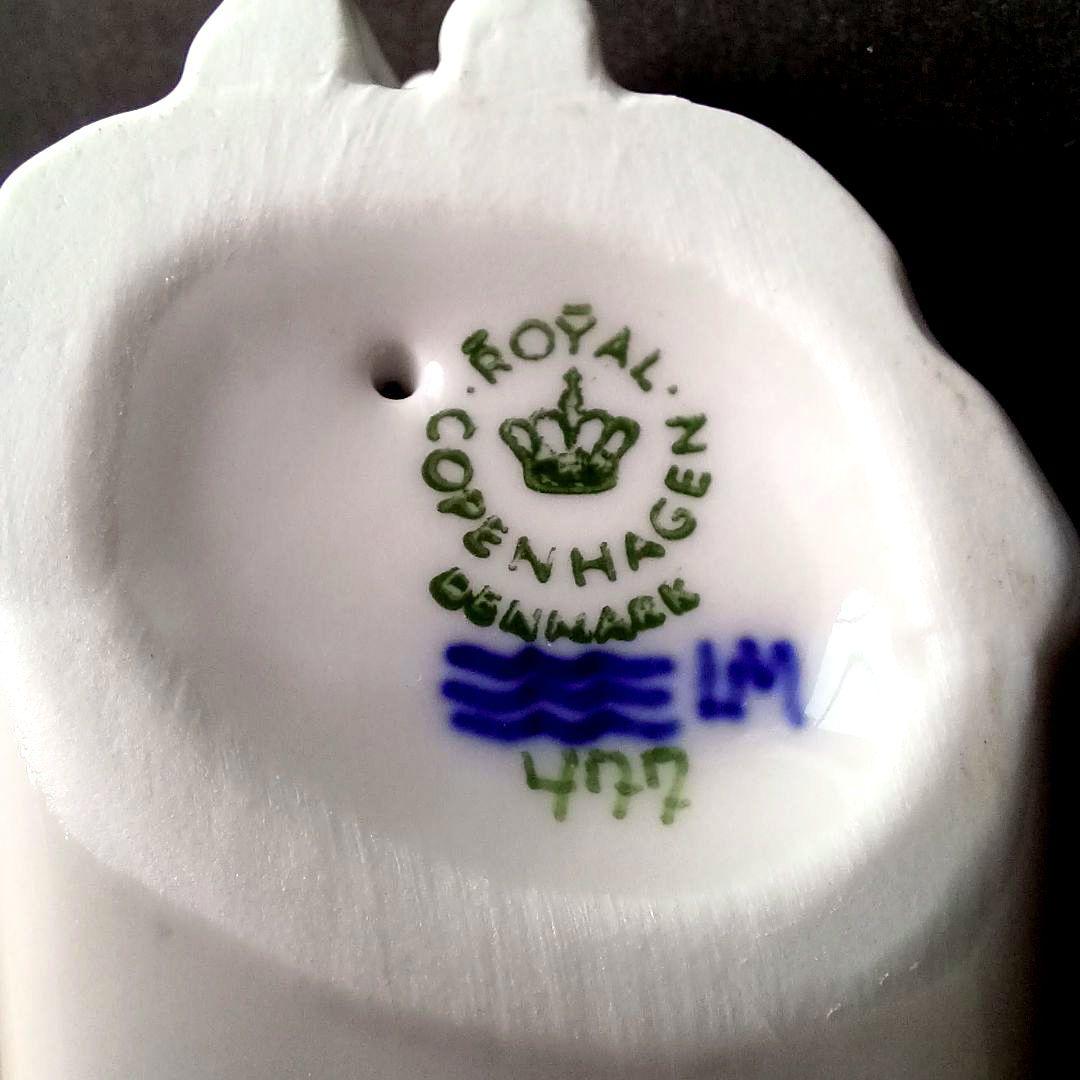 【nknk様】　ロイヤルコペンハーゲン フィギュリン 少女と犬