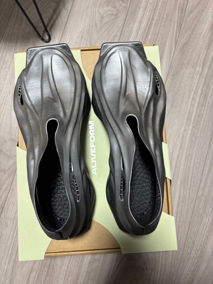 と*ん様 aliveform