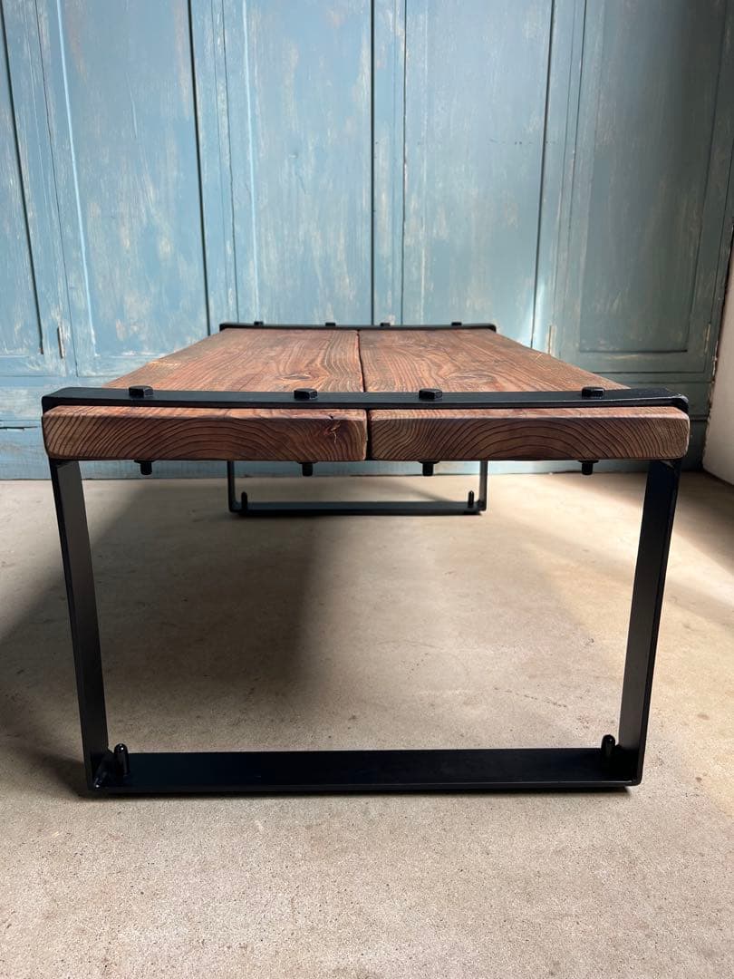 アイアンテーブル　ローテーブル　アイアン家具