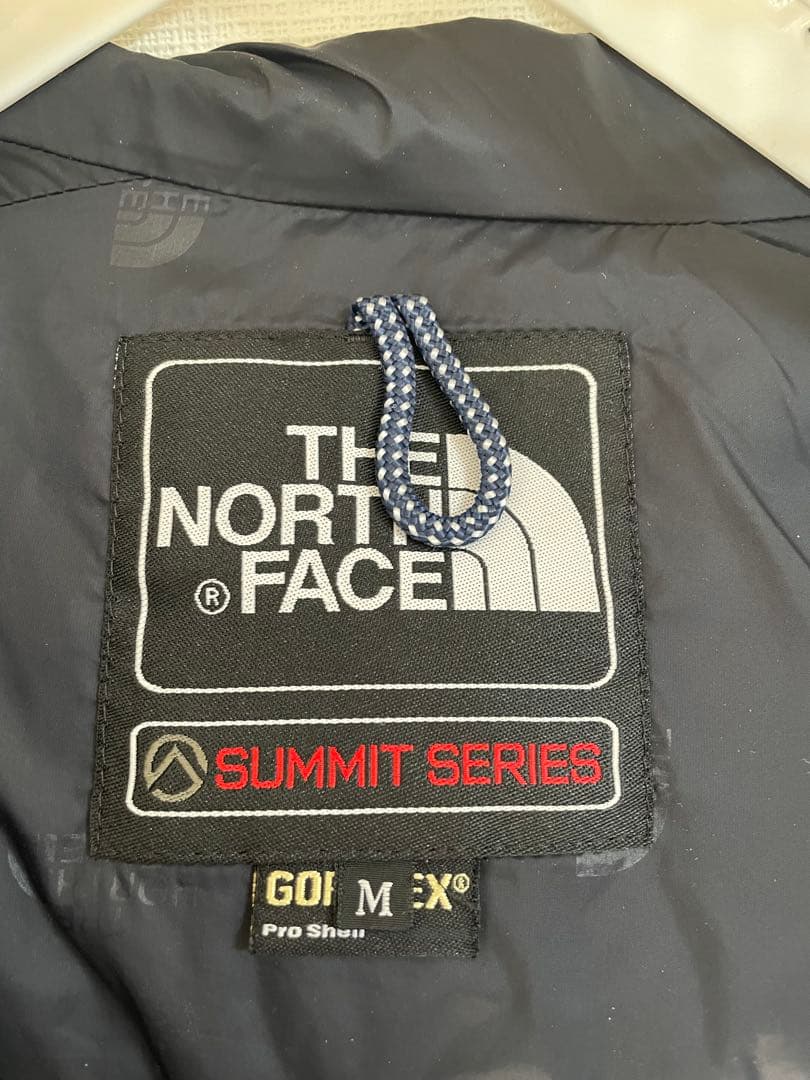 レア　赤サミット ノースフェイス ゴアテックス マウンテンパーカ ブラック　M