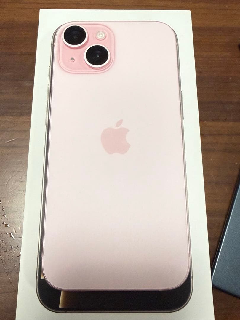 iPhone15 ピンク 128GB