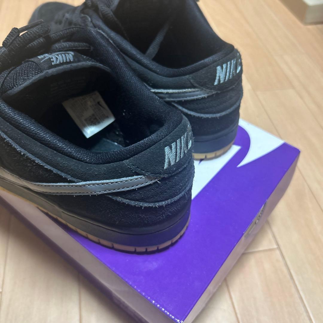 NIKE DUNK ブラック スニーカーフォグ