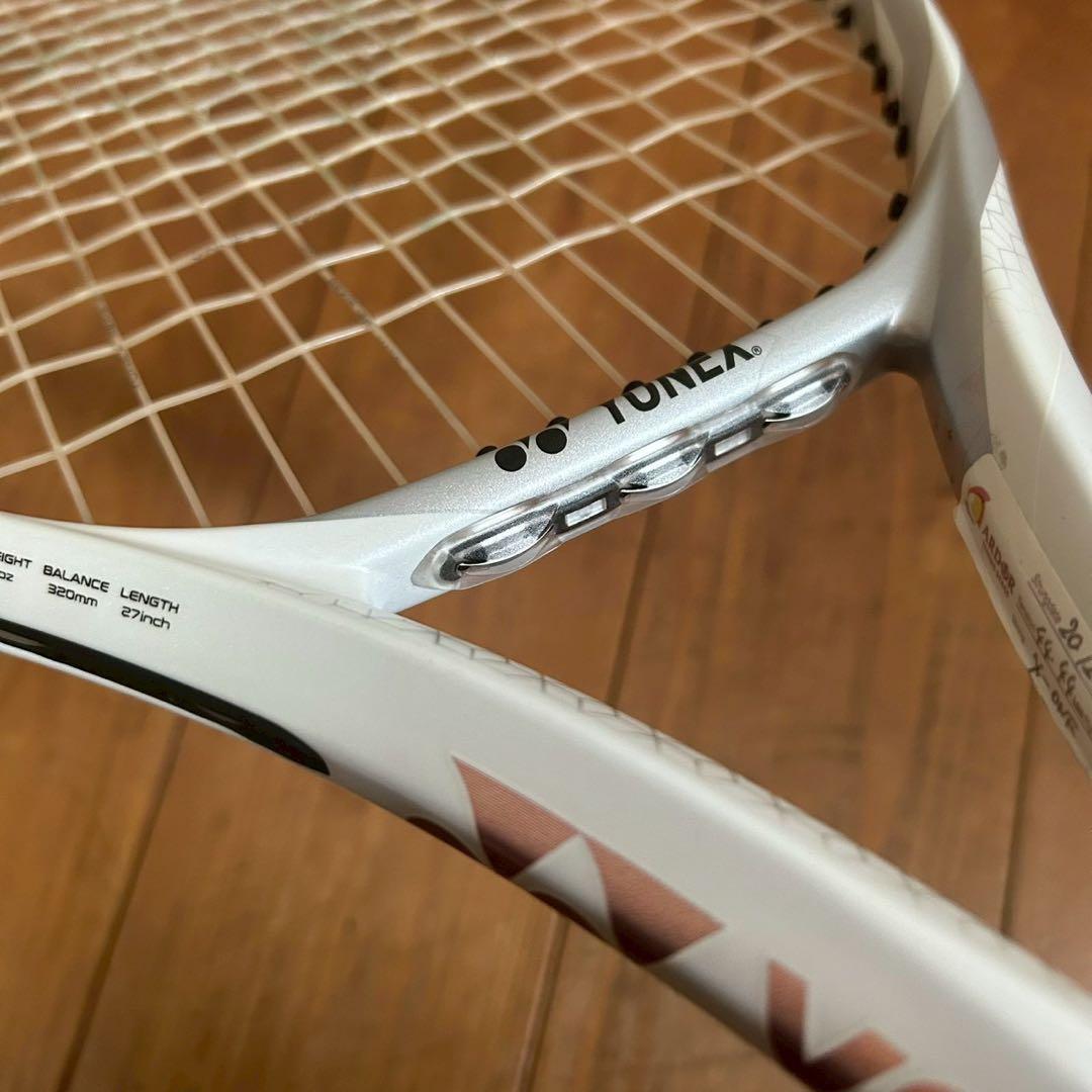 YONEXテニスラケットイーゾーン100