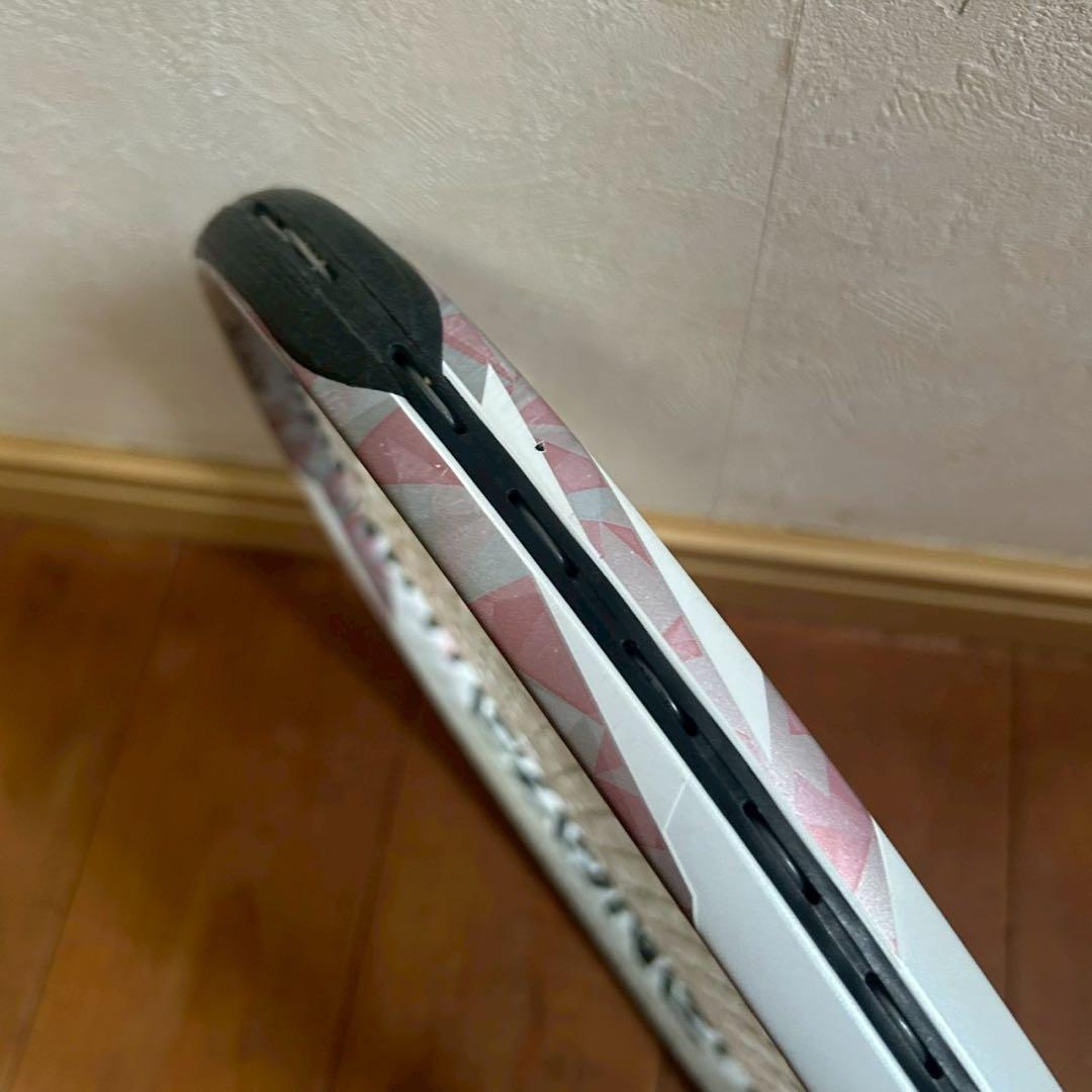 YONEXテニスラケットイーゾーン100