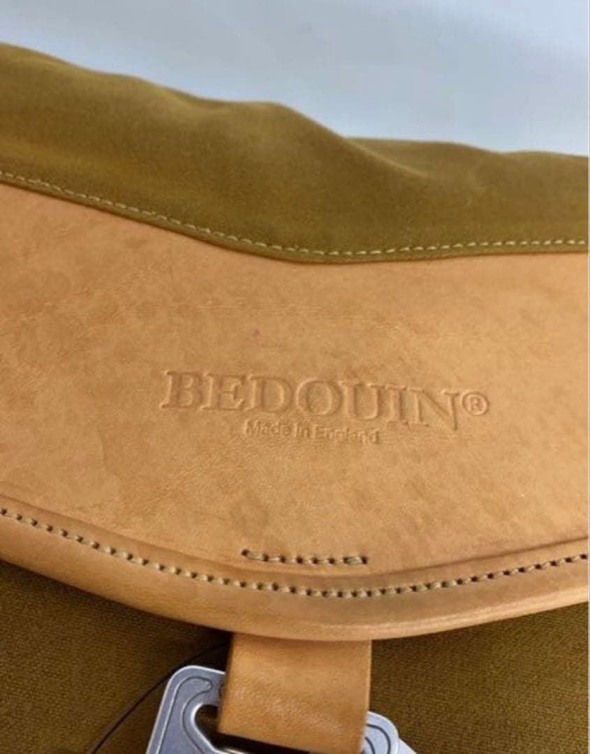 BEDOUIN ghingis メッセンジャーバッグ　キャメル