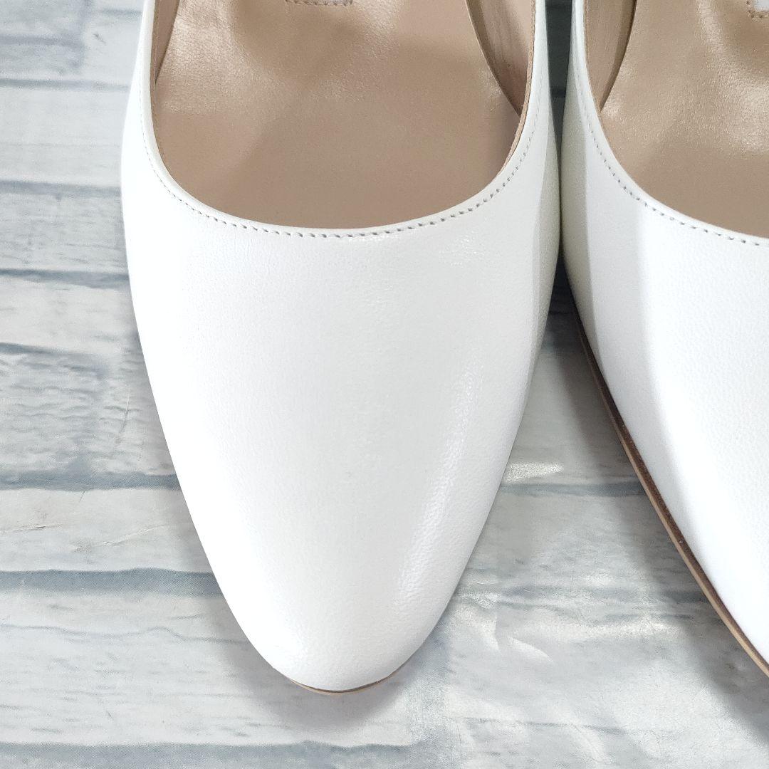 箱付き未使用品✨マノロブラニク　リストニー　レザーパンプス　白　35.5