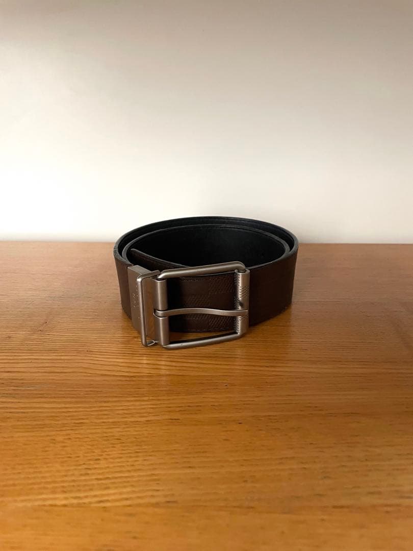ルイヴィトン　ダミエ　アンフィニ　リバーシブルレザーベルト　GUCCI