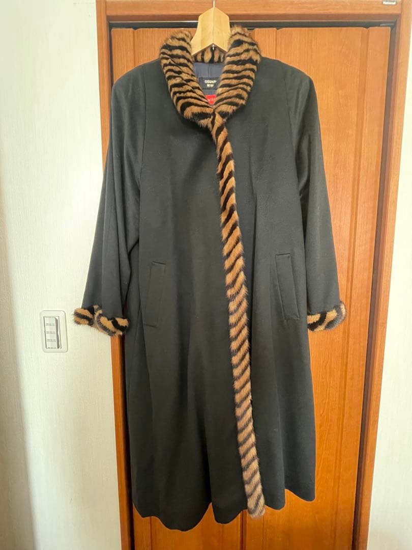 超美品　PIACENZA　コート　カシミヤ100%　ミンク
