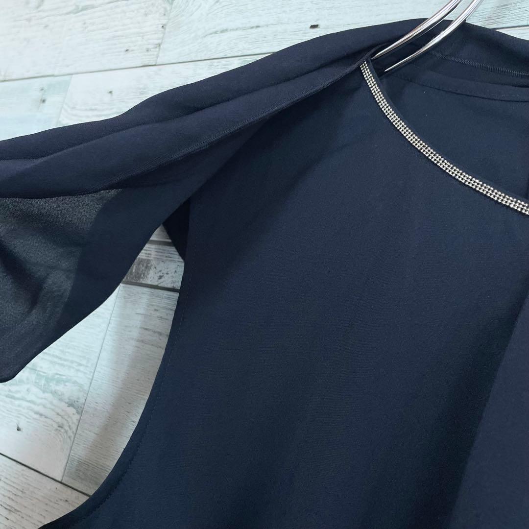 ☆ほぼ未使用☆モラビト　アシンメトリーブラウス　デザイナーズ　装飾パーツ付き