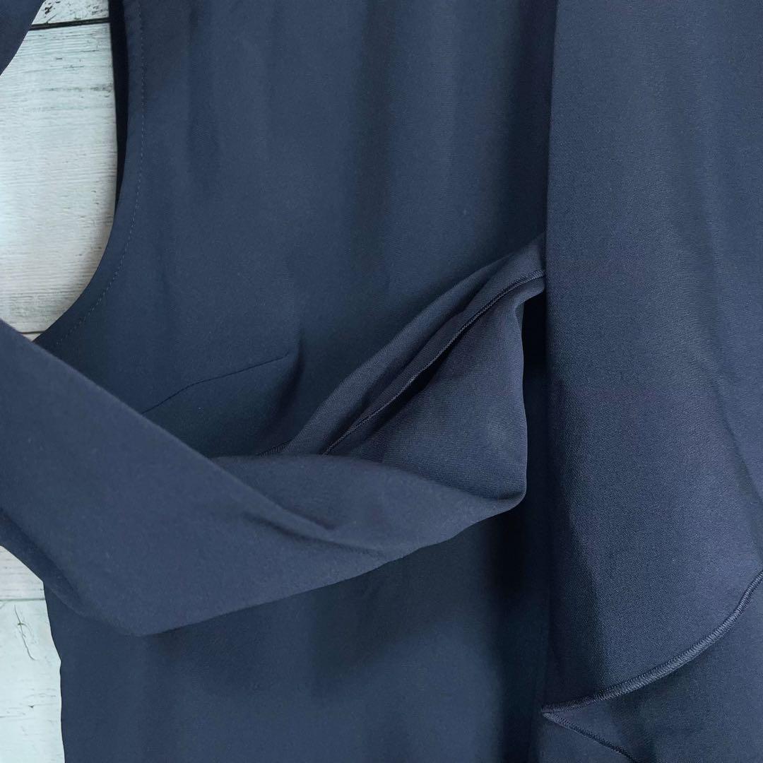 ☆ほぼ未使用☆モラビト　アシンメトリーブラウス　デザイナーズ　装飾パーツ付き