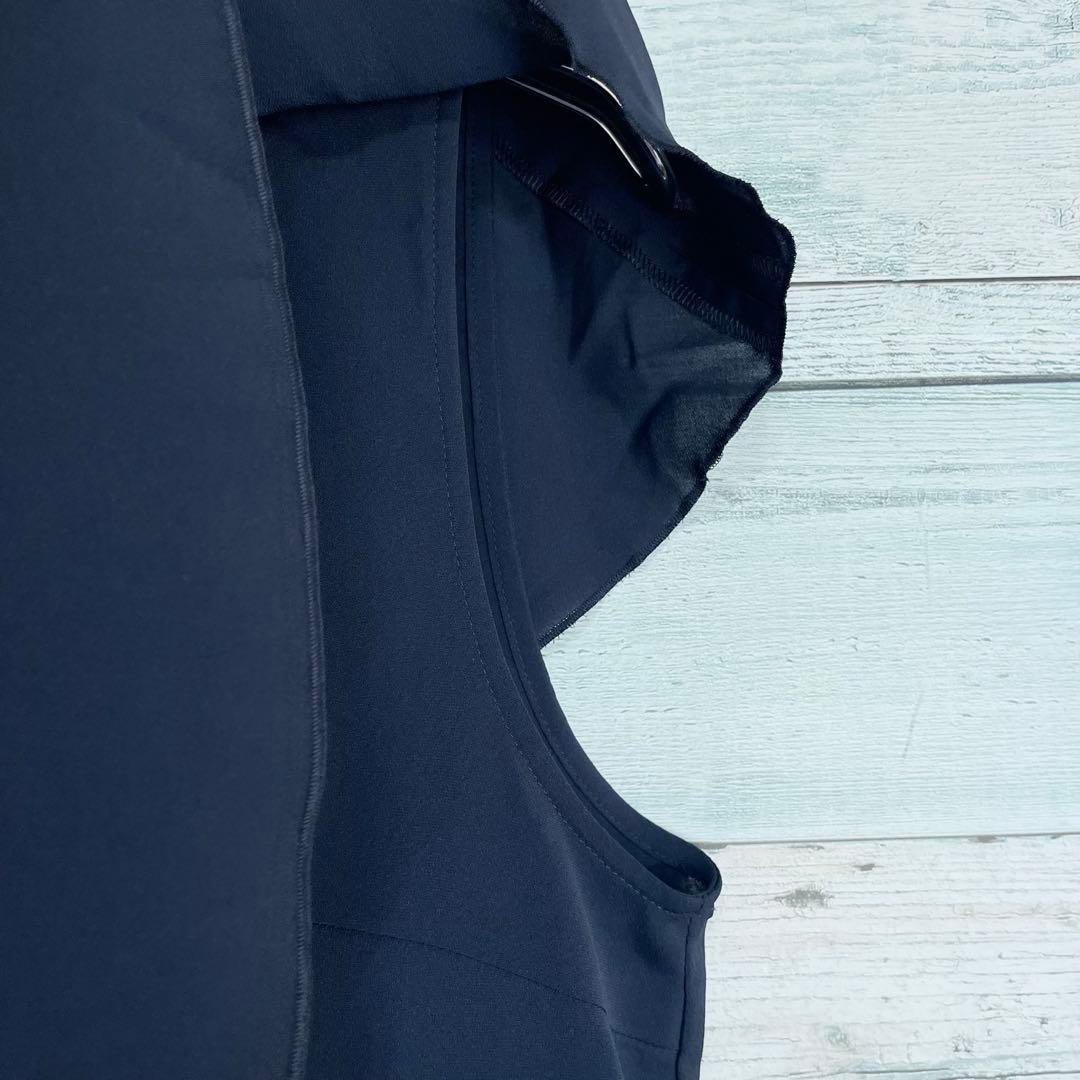 ☆ほぼ未使用☆モラビト　アシンメトリーブラウス　デザイナーズ　装飾パーツ付き