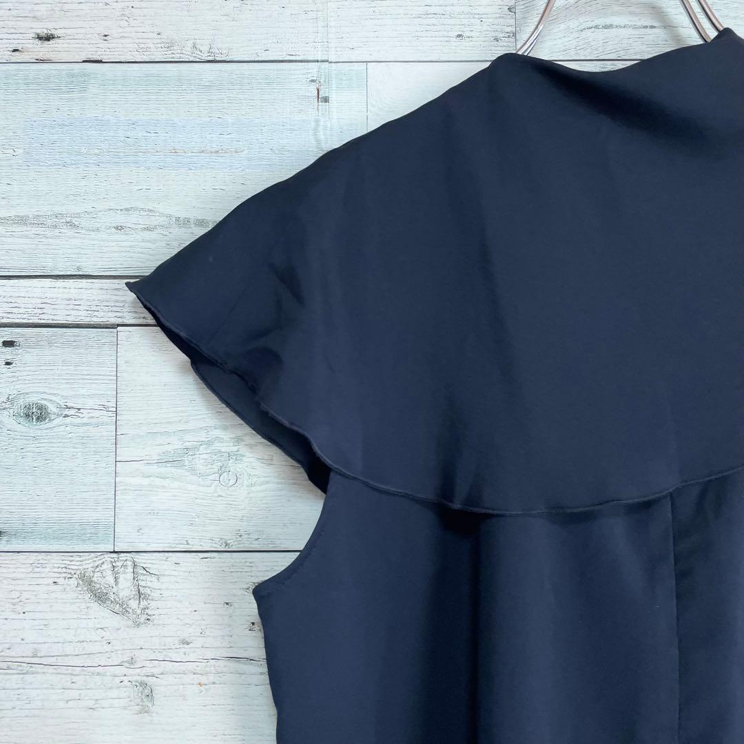 ☆ほぼ未使用☆モラビト　アシンメトリーブラウス　デザイナーズ　装飾パーツ付き