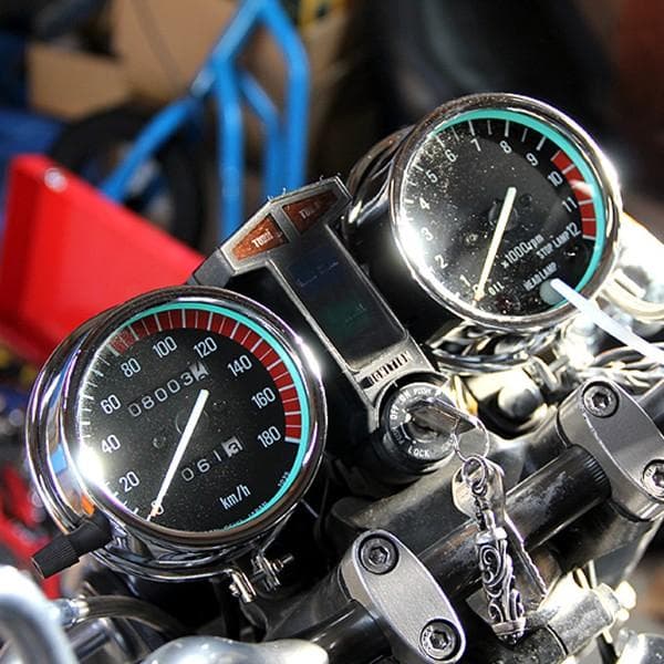 【345】 Z400FX メッキ メーターカバー セット 上下セット 新品