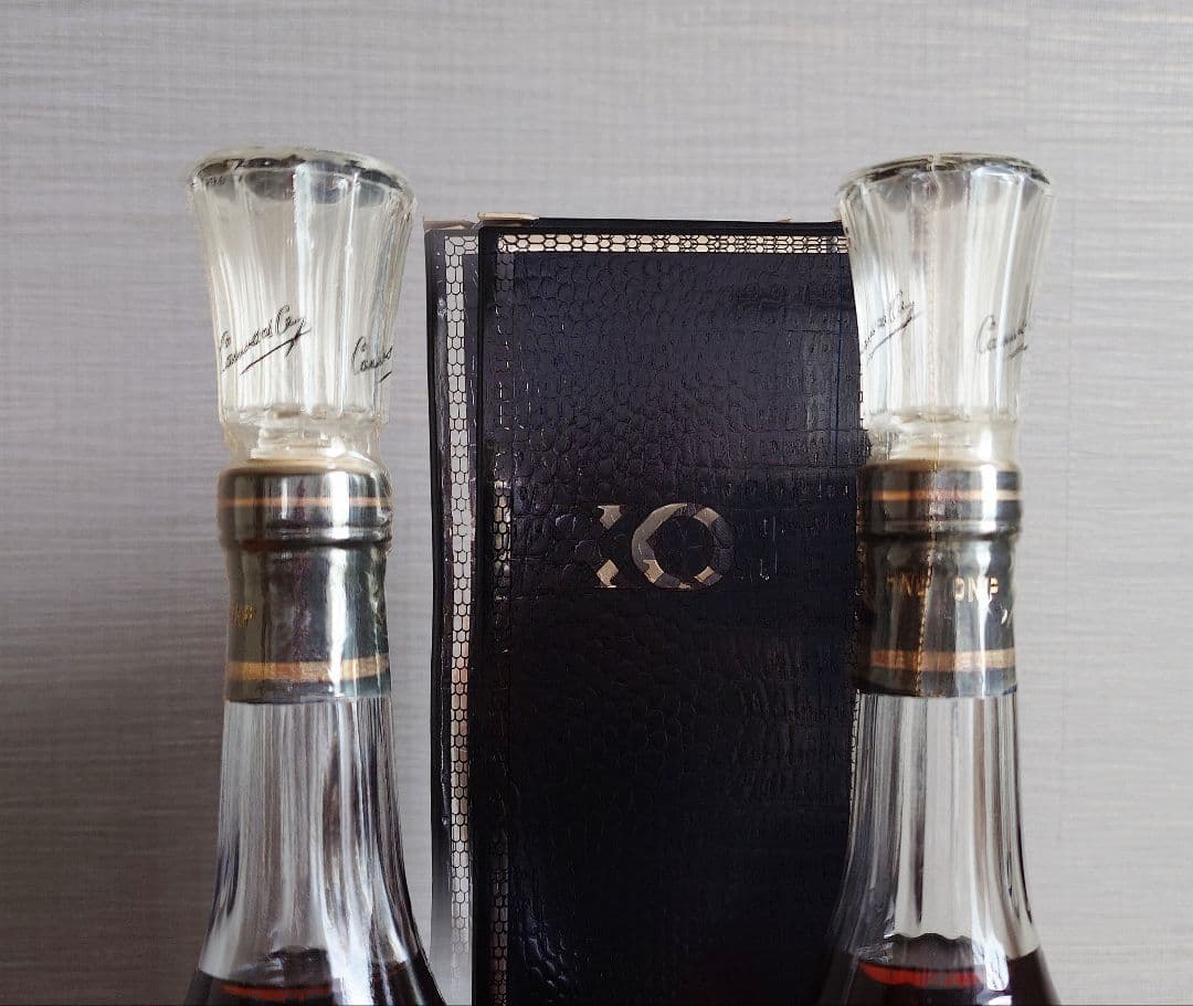 CAMUS XO コニャック 2本セット 専用ボックス（１箱）付き