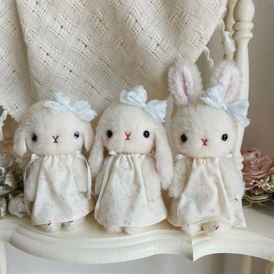 モコモコたち耳ちゃん うさぎ ハンドメイド 兎 ぬいぐるみ 海外作家様