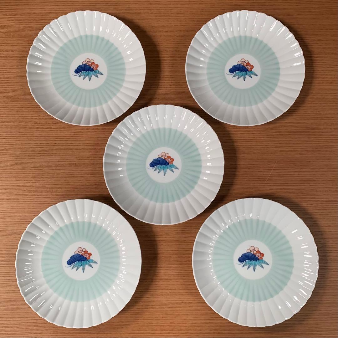 伊万里焼 畑萬陶苑：青磁掛分松竹梅文 菊割6.5寸皿 5枚組セット☆