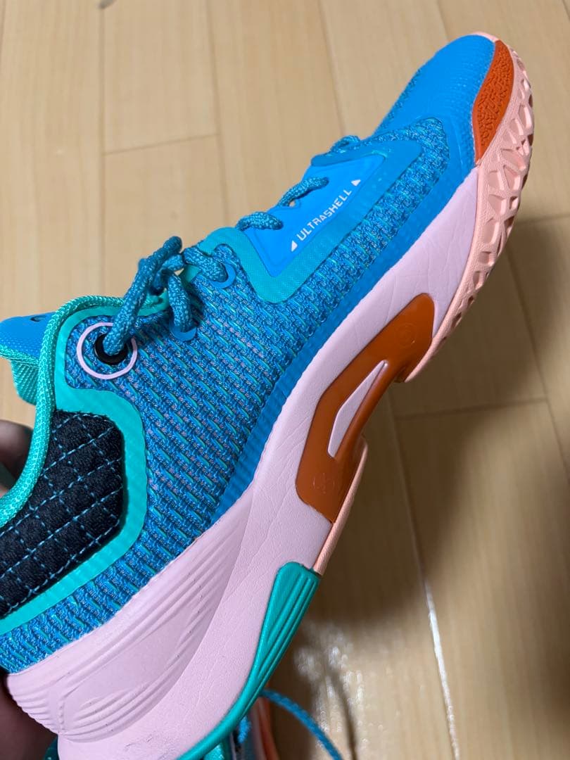 新品リーニン　バッシュ