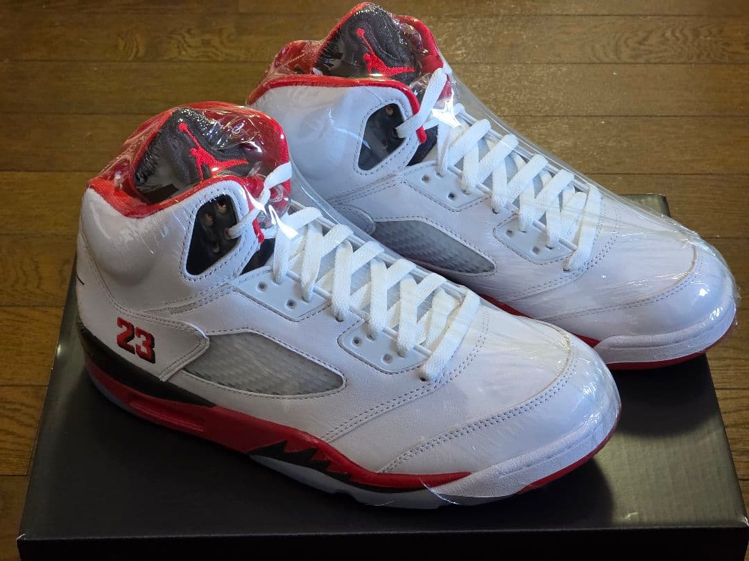 ニ*ケ様 NIKE AIRJORDAN 5 RETRO OG \"Black To