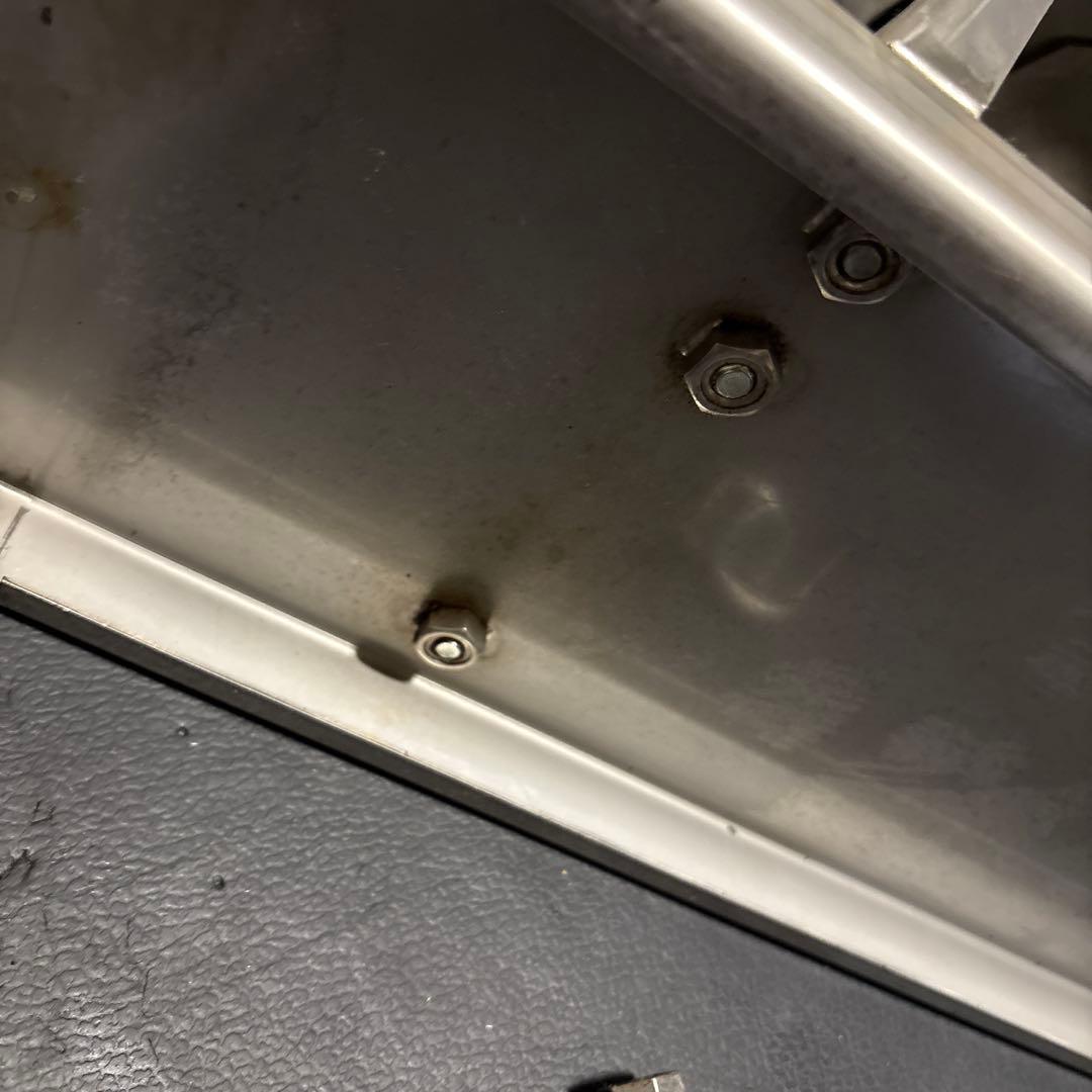 前輪固定ユニットARAGO アラゴ　3本ローラーの固定機