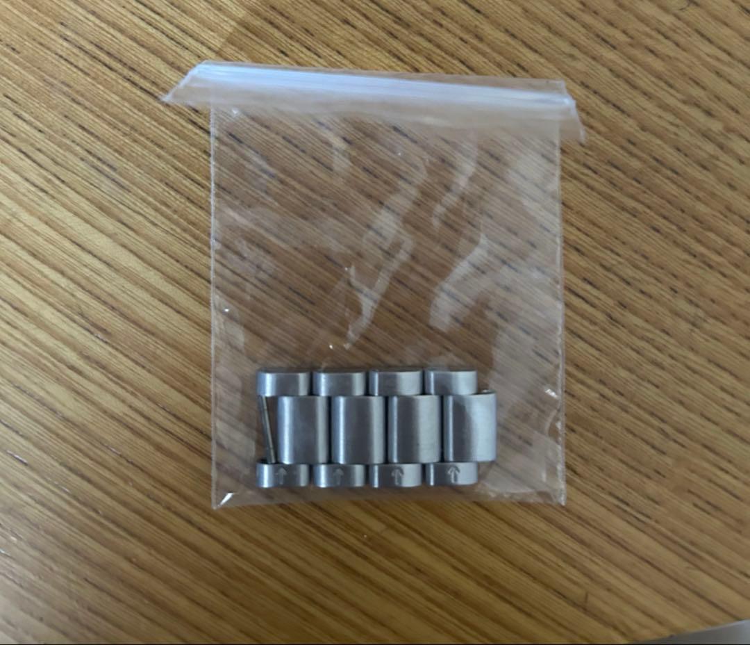 オメガ　腕時計用　ステンレススチール　4コ