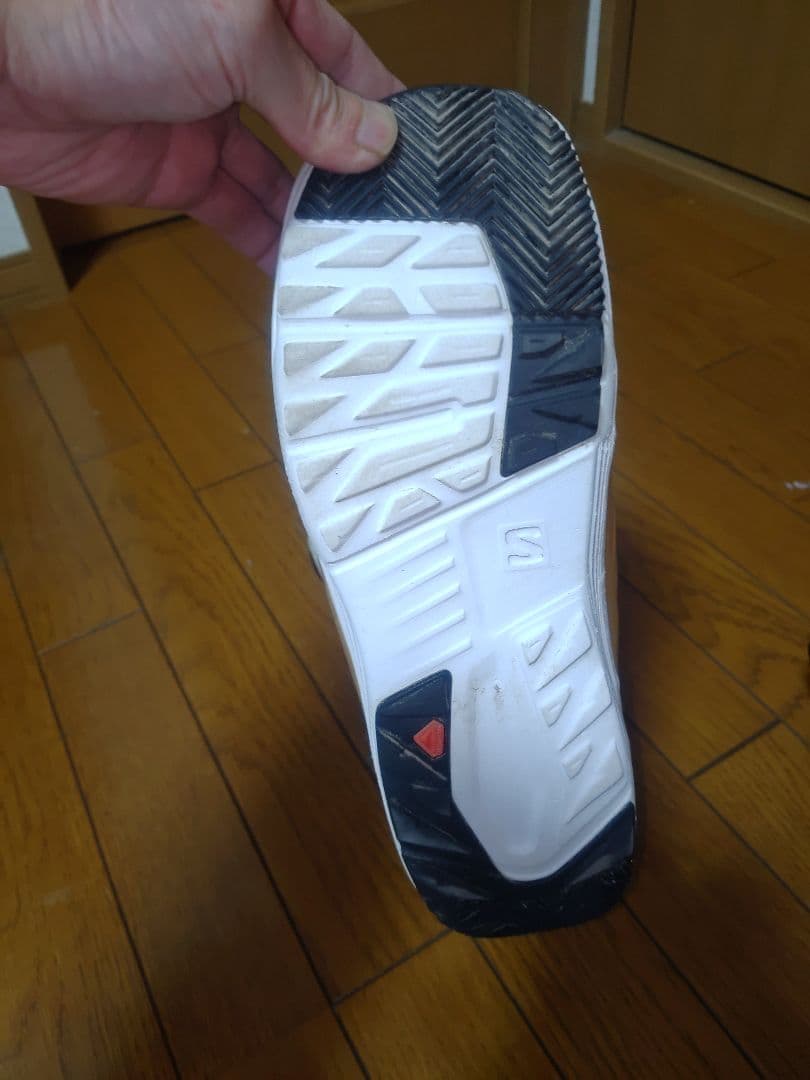 SALOMON 　LAUNCH スノーボードブーツ