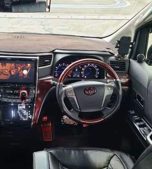 ヴェルファイア アルファード 20系 内装レッドセレクション